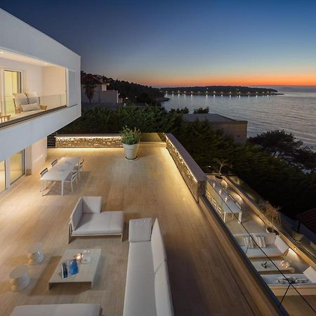 Luxury Seafront Villa Primosten Glamour With Private Pool, Sauna And Gym At The Beach In Primošten Exterior foto